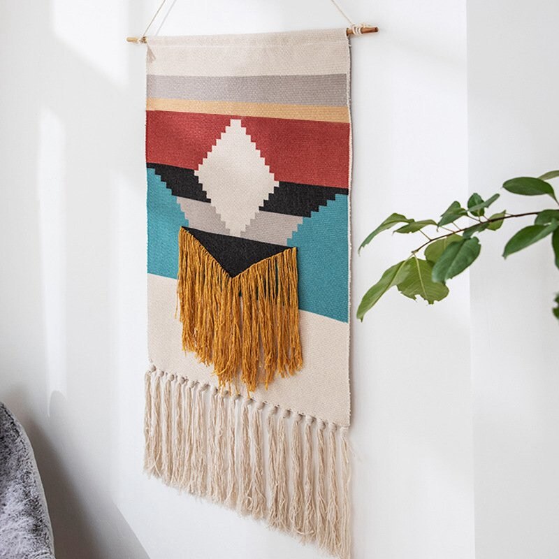 Simple Tufted Macrame